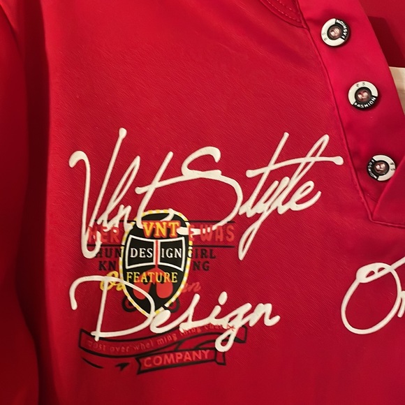 Vintage Haoding DST Brand, 3 buttons, short sleeve, silky soft red shirt (mlb) - Picture 3 of 9